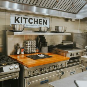 Barbara Burgess V9jraQ0tM9A Unsplash 1 300x300